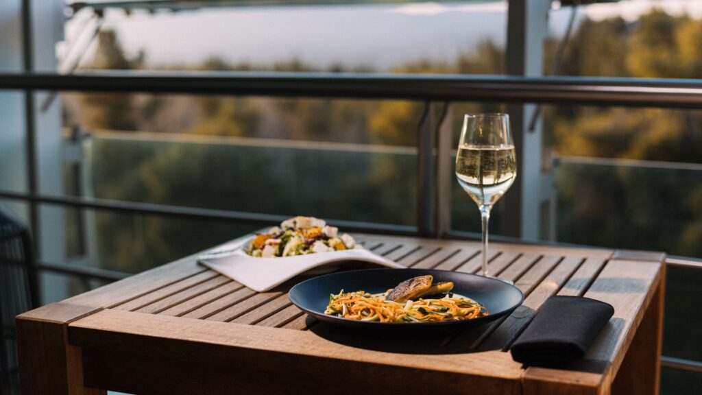 Executive Room Mountain View_Dining