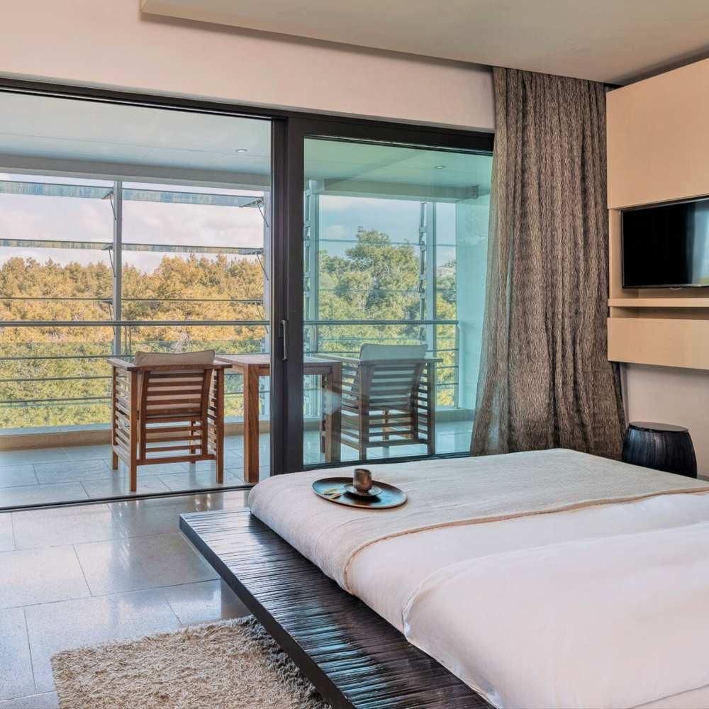 Weekend Special​ Life Gallery Athens Hotel Accommodation Luxury Rooms & Suites in Athens